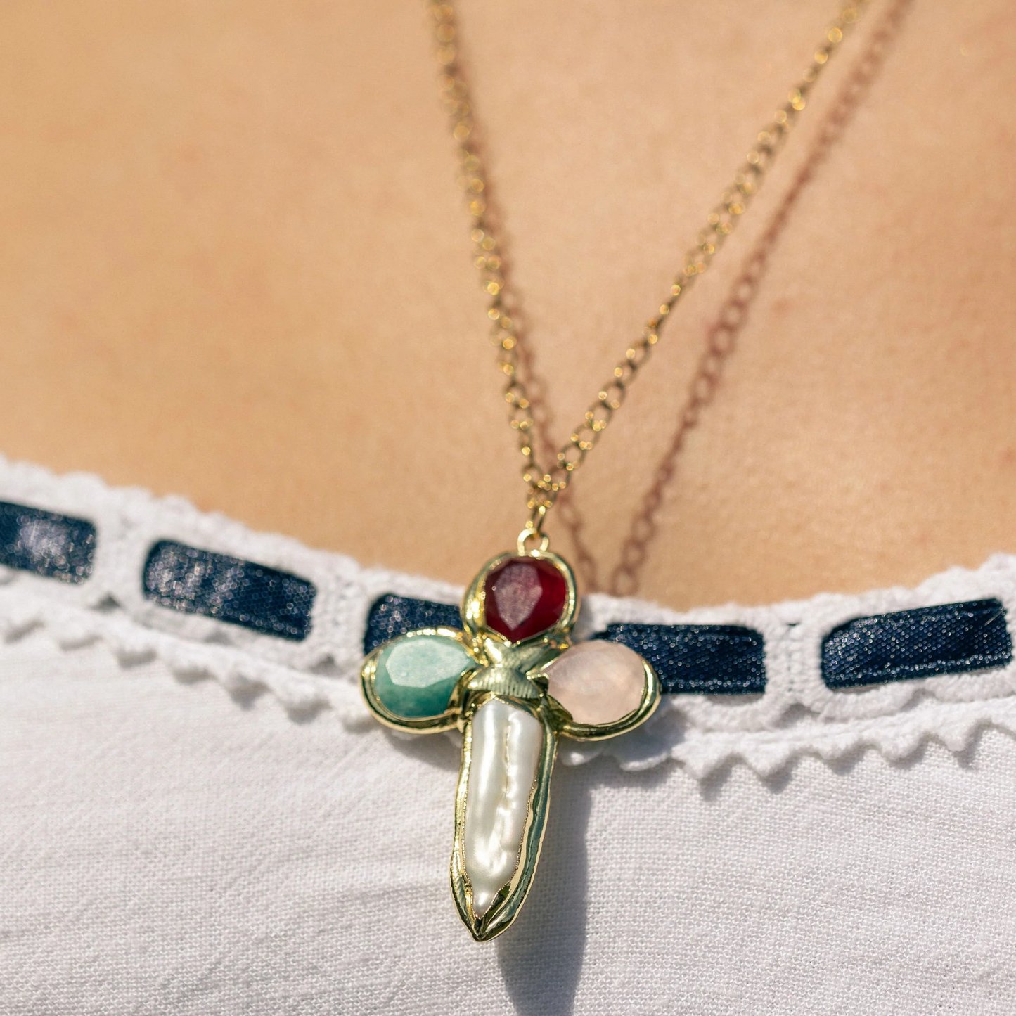 The Madilaya Pendant